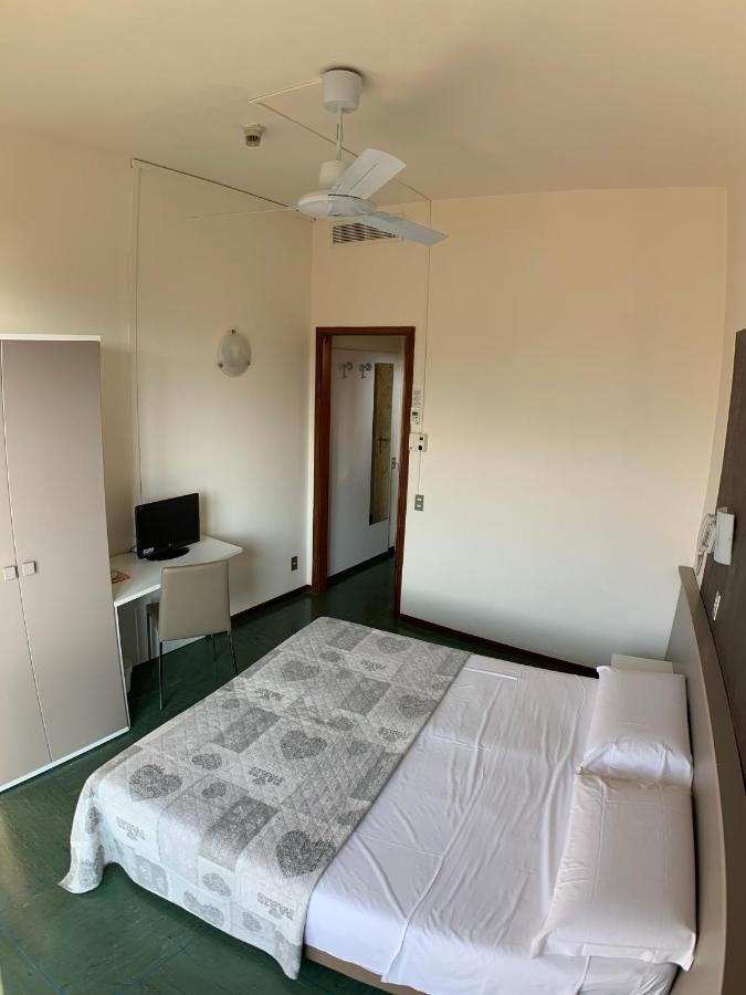 Hotel Sorriso Brenzone sul Garda Exterior foto