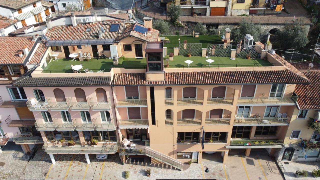 Hotel Sorriso Brenzone sul Garda Exterior foto