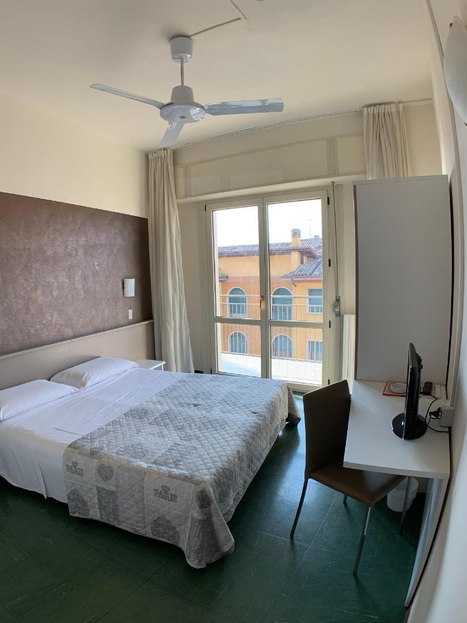 Hotel Sorriso Brenzone sul Garda Exterior foto